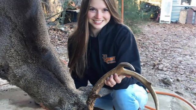 Hannah Barron - A Comprehensive Look at Her Life, Personal Story, & Net Worth! (Get inspired!) смотреть онлайн