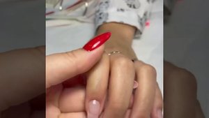 Кератиновые ногти