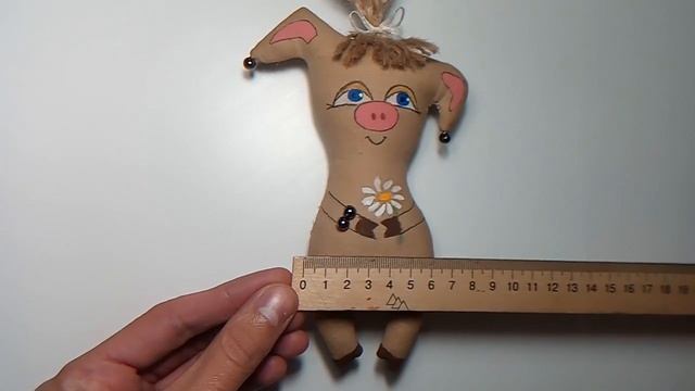 Кофейная игрушка ручной работы Свинка Очаровашка (подарок на 2019 год) смотреть онлайн