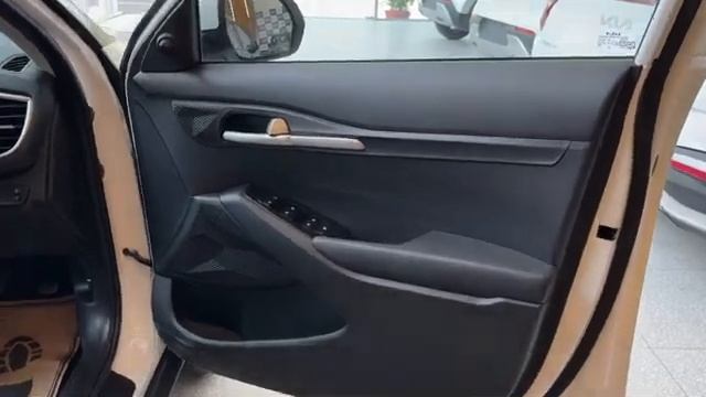 Kia seltos facelift 2023 смотреть онлайн