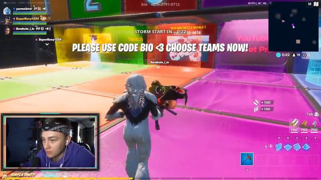 ШКОЛЬНИК УЧИТ ИГРАТЬ В ФОРТНАЙТ смотреть онлайн