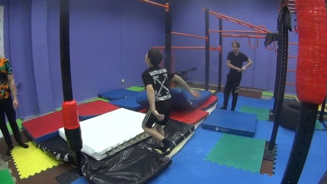 ГимнАсТиКа и ВозДушная АкроБатика 1-6 в Клубе ВСА. Апрель 2022. СКК "Вместе"