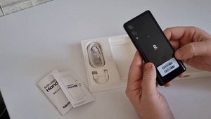 Я - ПЕРВООТКРЫВАТЕЛЬ: ОБЗОР RAKUTEN HAND 5G