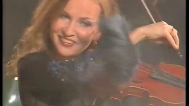 Жамиля Серкебаева & рок-группа Forrest Gump-Сары Жайлау смотреть онлайн