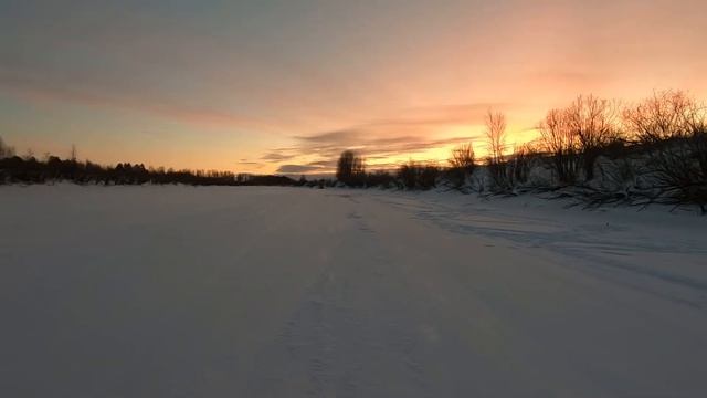 Поездка на рыбалку зимой на реку Лозьва в ноябре 2019 года. смотреть онлайн