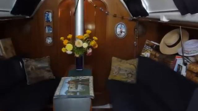 Моя подруга живет в Санта-Барбаре смотреть онлайн