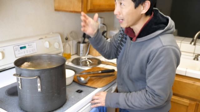 Make the Best Pho and Never Go Out Again смотреть онлайн