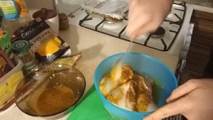 Куриные бедрёшки в духовке под мёдово горчичным соусом. Куриные голени.