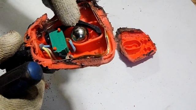 Почему НЕ ВКЛЮЧАЕТСЯ дренажный НАСОС .Как работает поплавок ДРЕНАЖНОГО НАСОСА. смотреть онлайн