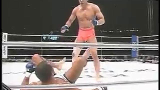 ALLAN GOES VS. KAZUSHI SAKURABA смотреть онлайн