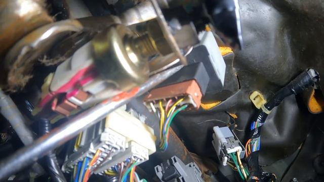 2002 Honda Accord V6 Will Not Start/ Fuel Pump Relay (Here Is The Quick Fix!) смотреть онлайн