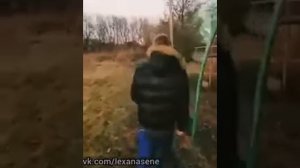 НАЧИНАЮ КАЧАТЬСЯ ПЕРЕД АРМИЕЙ..Я ЛЕХА И ВАСЯ НА СЕНЕ.