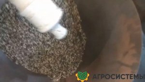 Зернодробилка Шмель с двигателем мощностью 7,5 кВт.