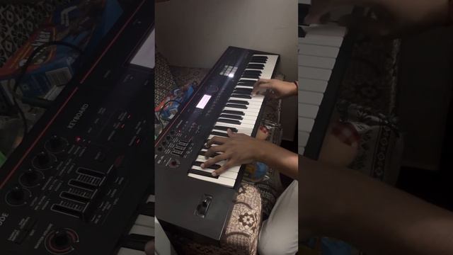 Aab mujhe raat din tumhara hi khayal hai #piano #viral #xps30 #roland смотреть онлайн