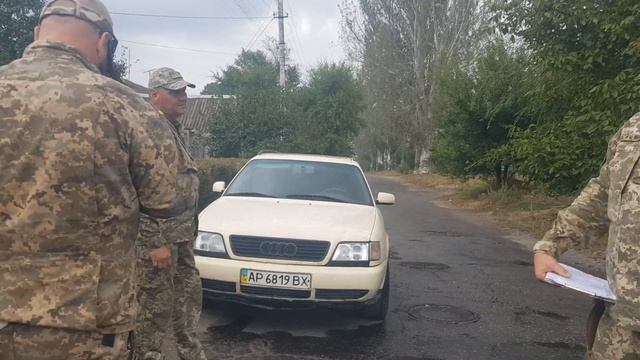 ч. 2 історія з Комунарським ТЦК та СП смотреть онлайн