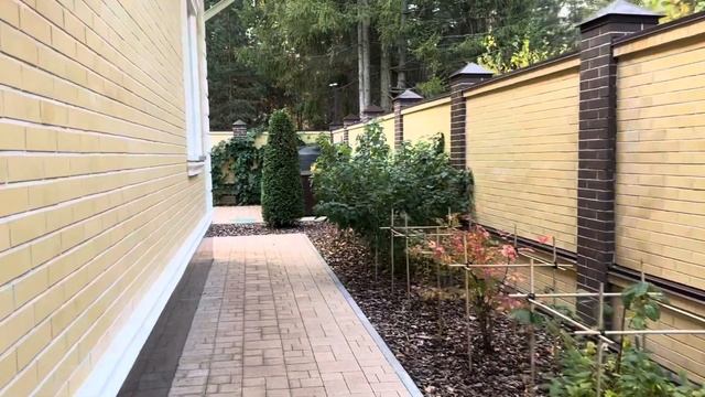 Уход за садом! Осенние работы в саду. Что нужно сделать в октябре! Сад. Вычистка хвойного отпада.