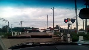 На ж/д переезде