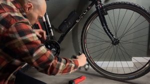 How to fasten your bike: portable stand | topeak flashstand