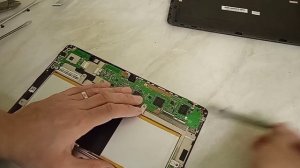 Разбор планшета Asus. Не смог разобрать до конца.