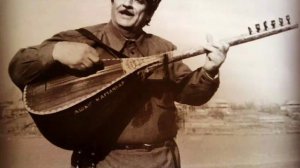 Orta Müxəmməs. Ustadlar Ustadı Aşıq Kamandar Əfəndiyev (Xan Kamandar). Telli Həsən dastanından.