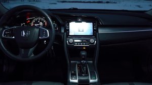 HONDA CIVIC X стоит как GTI, но ведёт себя по другому. Вариатор или механика?