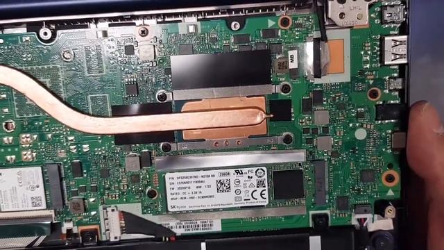 Asus ZenBook UX430U - how to open cover to upgrade m.2 SSD смотреть онлайн