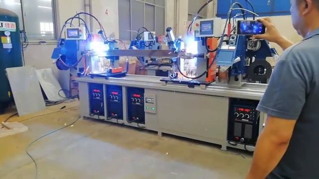 Сварка балки грузового стеллажа смотреть онлайн