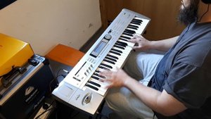 Test del KORG Triton Le 61