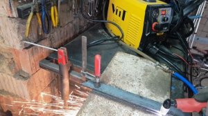 Cum se foloseste corect torta pentru taiat cu jet de plasma. How to use the plasma cutting torch .