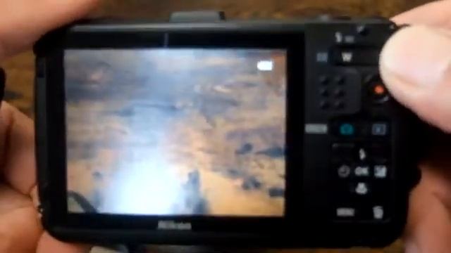 防水防塵耐衝撃　タフネスコンデジのすすめ　ニコンAW100