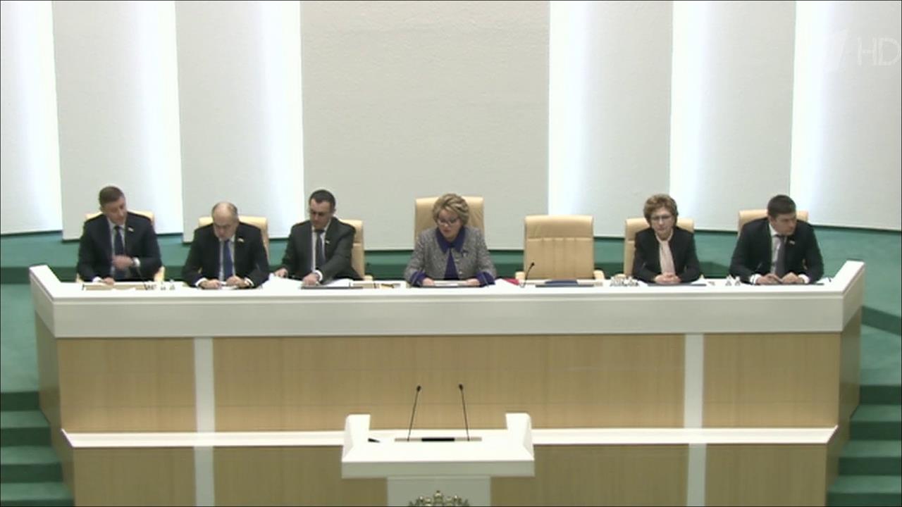 Глава Совфеда заявила о необходимости наладить отечественное производство медицинских масок