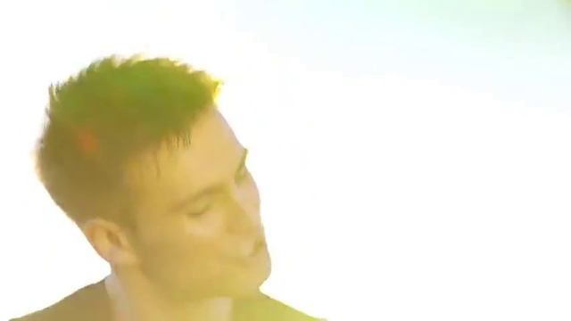 КРАСИВО СНЯТЫЙ КЛИП , ДА И ПЕСНЯ НИЧЕГО) кто считает также смотреть онлайн