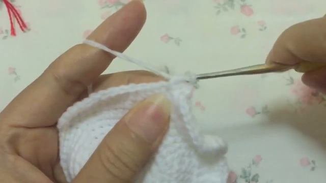 Crochet White Rose Petal D