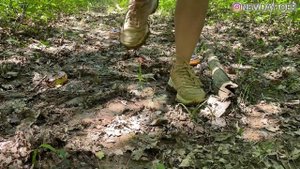 Feet food crush,  forest donut