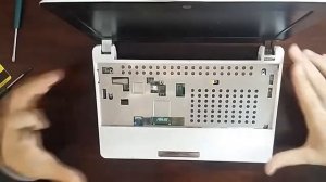 Как разобрать ноутбук Asus Eee PC 1001 PXD? Замена термопасты. Чистка от пыли.