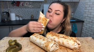 Мукбанг! Шаурма 🥙 А вы довольны своей жизнью?