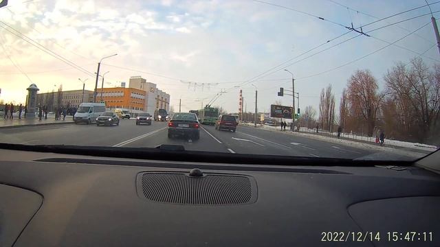 2K+FHD+FHD Дополнительная камера День Neoline G Tech X63 MP4 смотреть онлайн