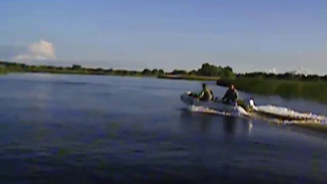 видео лодка.AVI смотреть онлайн