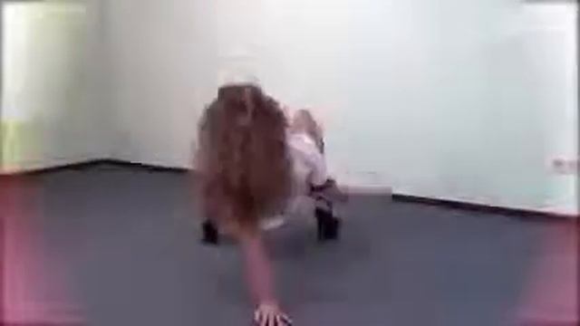 Звезды стрип пластики смотреть онлайн