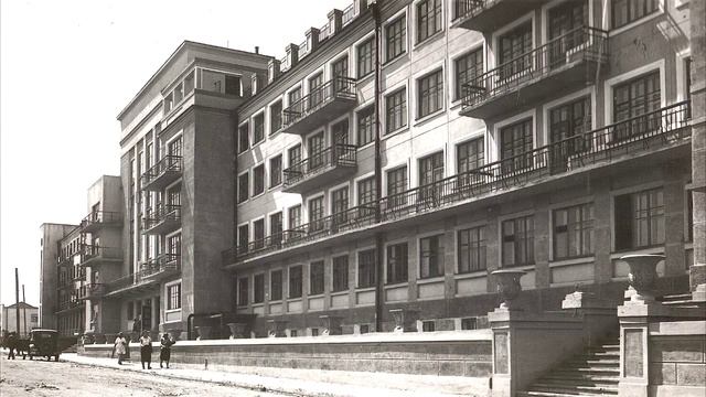 ФОТОХРОНИКА - Альбом 1936 года.Часть 1: первый универмаг, скульптурная мастерская и первая гостиниц