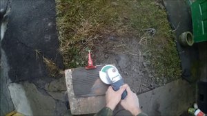 Как очистить плитку от старого клея (раствора)