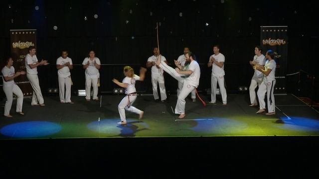 Hyped Up Vol 6 - Mestre Cicatriz - Kadara Capoeira смотреть онлайн