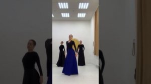 Девушки поют руками! Танцевальный этюд на положения рук в кавказском танце.