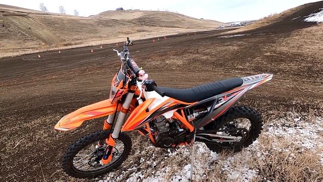 Regulmoto Crosstrec 300 Честный отзыв!!! Регульмото Кросстрек 300 смотреть онлайн