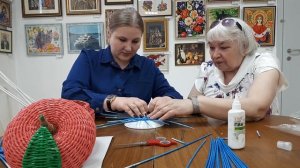 Мастер-класс по плетению из бумажной лозы "Блюдце".