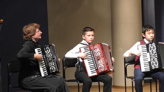 Хоровод . смотреть онлайн