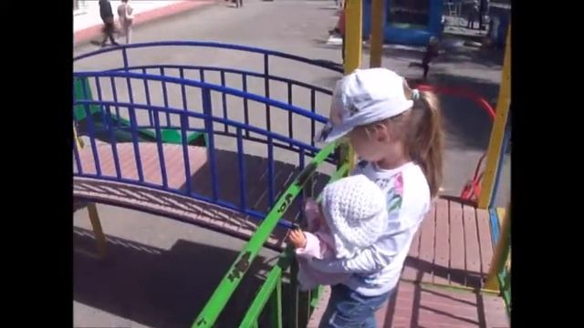 VLOG Бэби Борн Кукла Маша и Настя гуляют с бэбибоном. смотреть онлайн