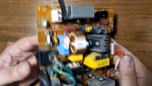 Разбираем импортную технику на драгметаллы!