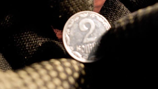 Монеты Украины. 2 копейки 2001 года. Обзор монеты