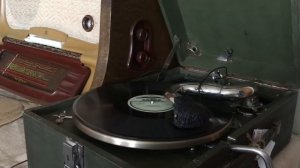 Самодельный пьезоэлектрический звукосниматель (адаптер)!